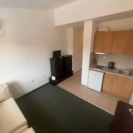Apartman Marina Aheloj